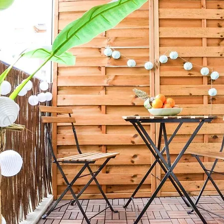 Le Charles - Terrasse Et Coeur De Apartment *